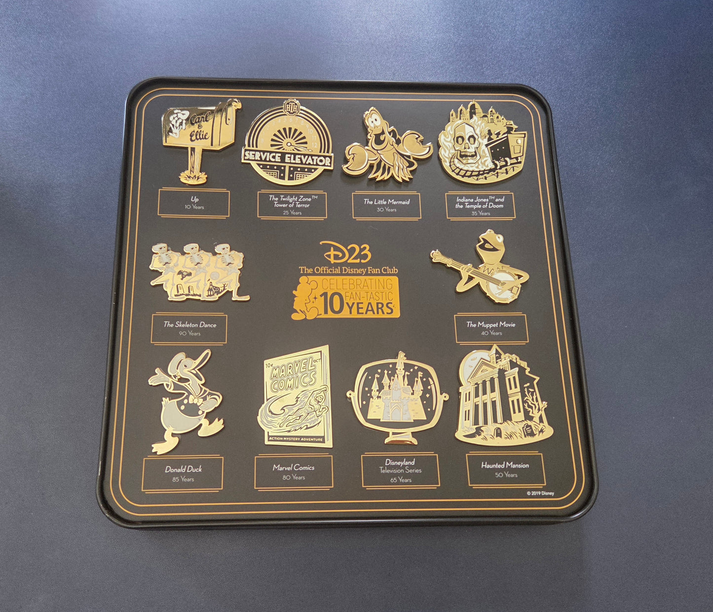 D23 Disney Pin 2019 Gold Member Boxed Pin Set (10 pin)