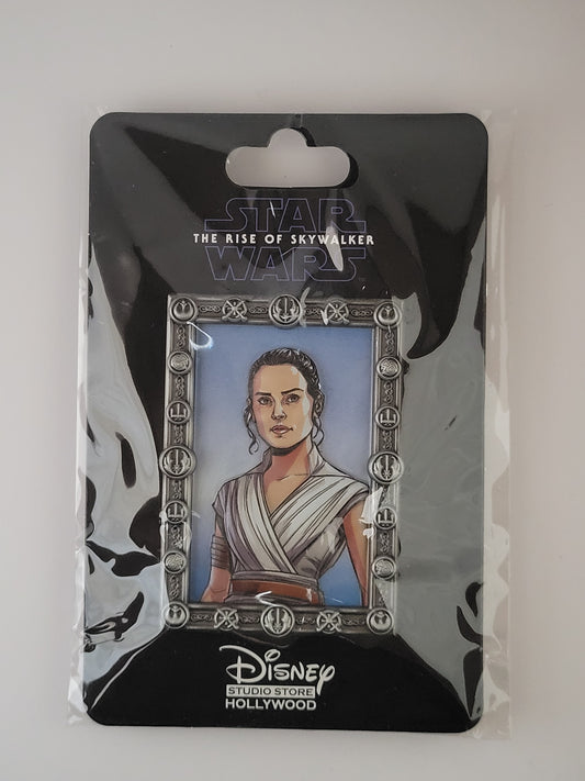 DSSH DSF Disney Pin - Star Wars Rise of Skywalker - Rey LE 400