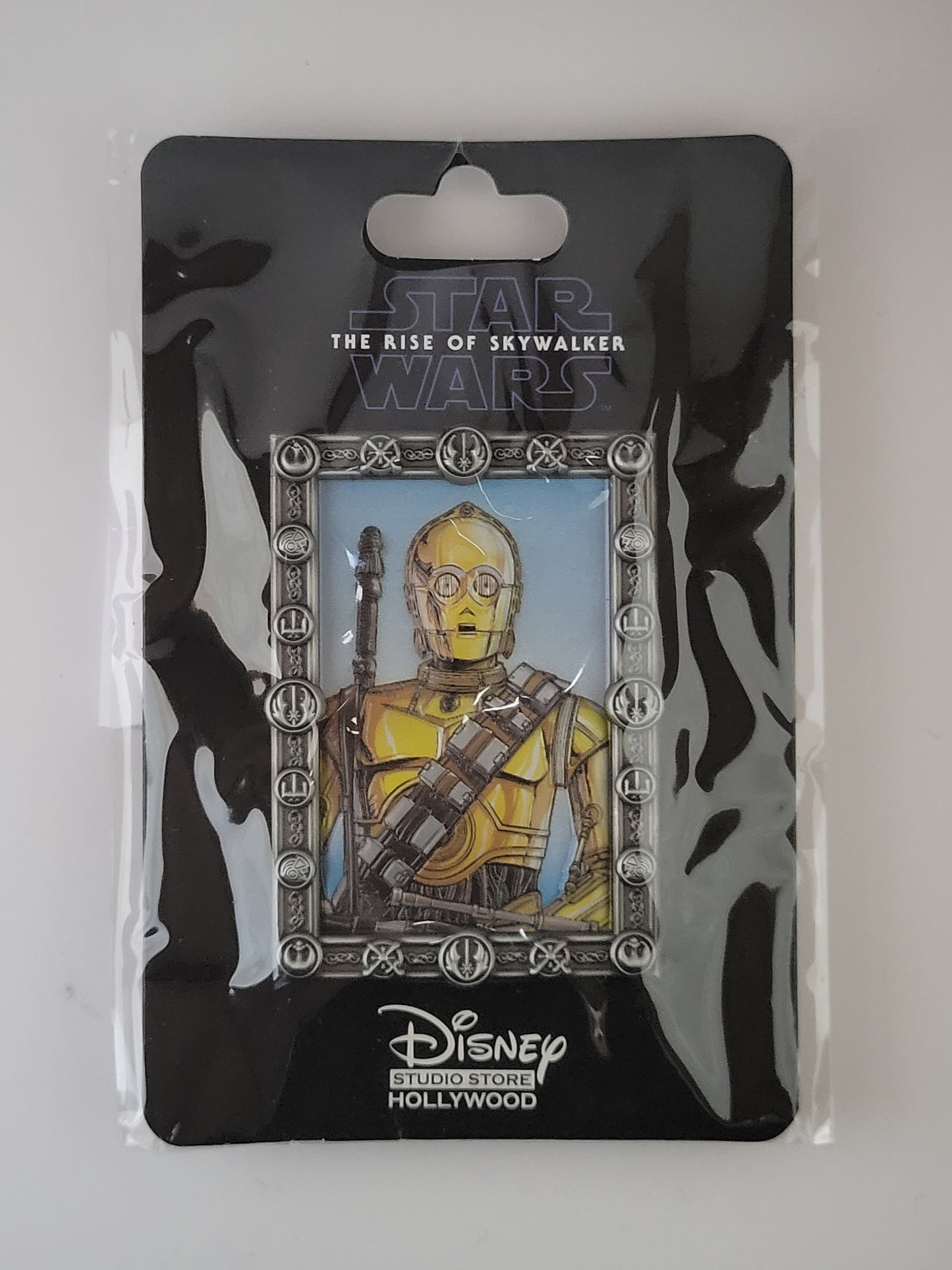 DSSH DSF Disney Pin - Star Wars Rise of Skywalker - C-3PO LE 400