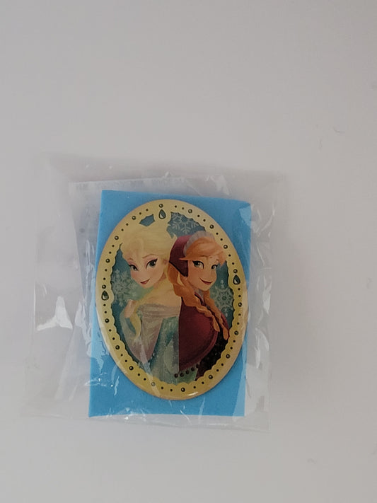 DOC - Disney On Classic 2016 Pin - Anna and Elsa from Frozen Japan Exclusive