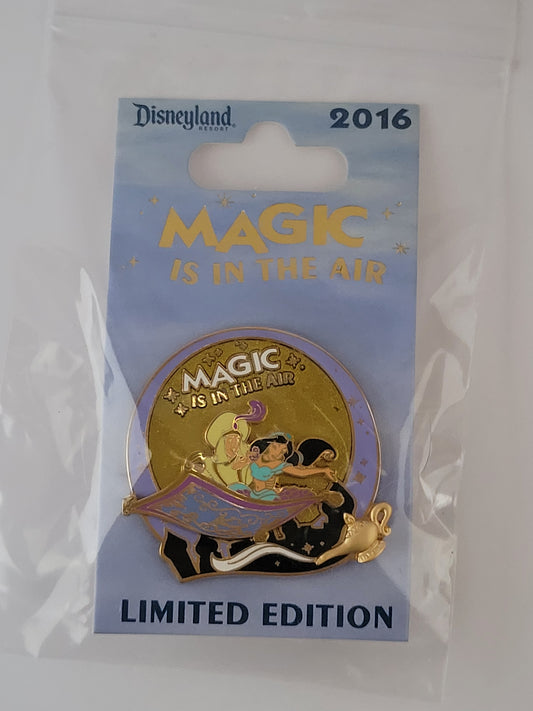 DLR Disney Pin - Magic Is In The Air - Aladdin and Jasmine LE 3000