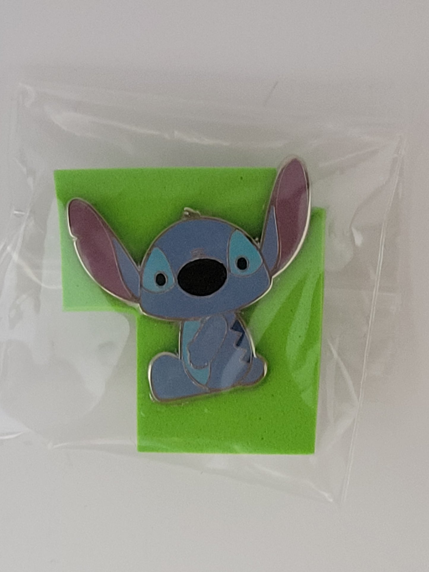 Disney Parks Pin - Cutie Character Mini Pin - Stitch