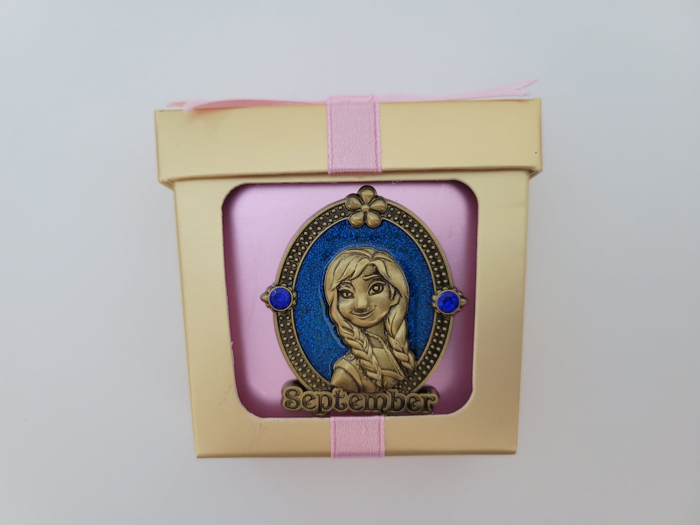 Disney Parks Pin - Princess Birthstones - September - Anna from Frozen