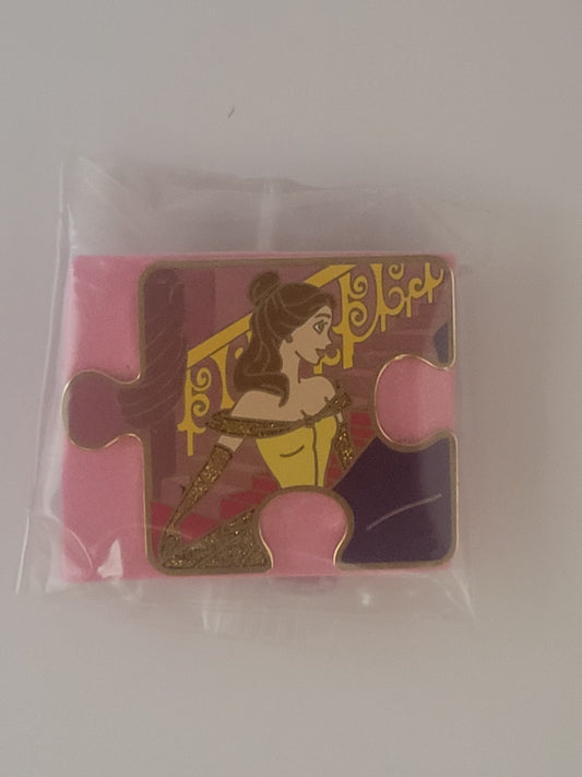 Parks Disney Pin - Character Connection - Beauty and the Beast - Belle Dress LE 600 CHASER