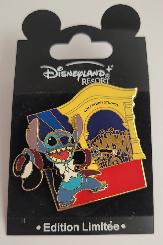 DLP Disney Pin - Walt Disney Studios Invasion Stitch - Park Entrance LE 900